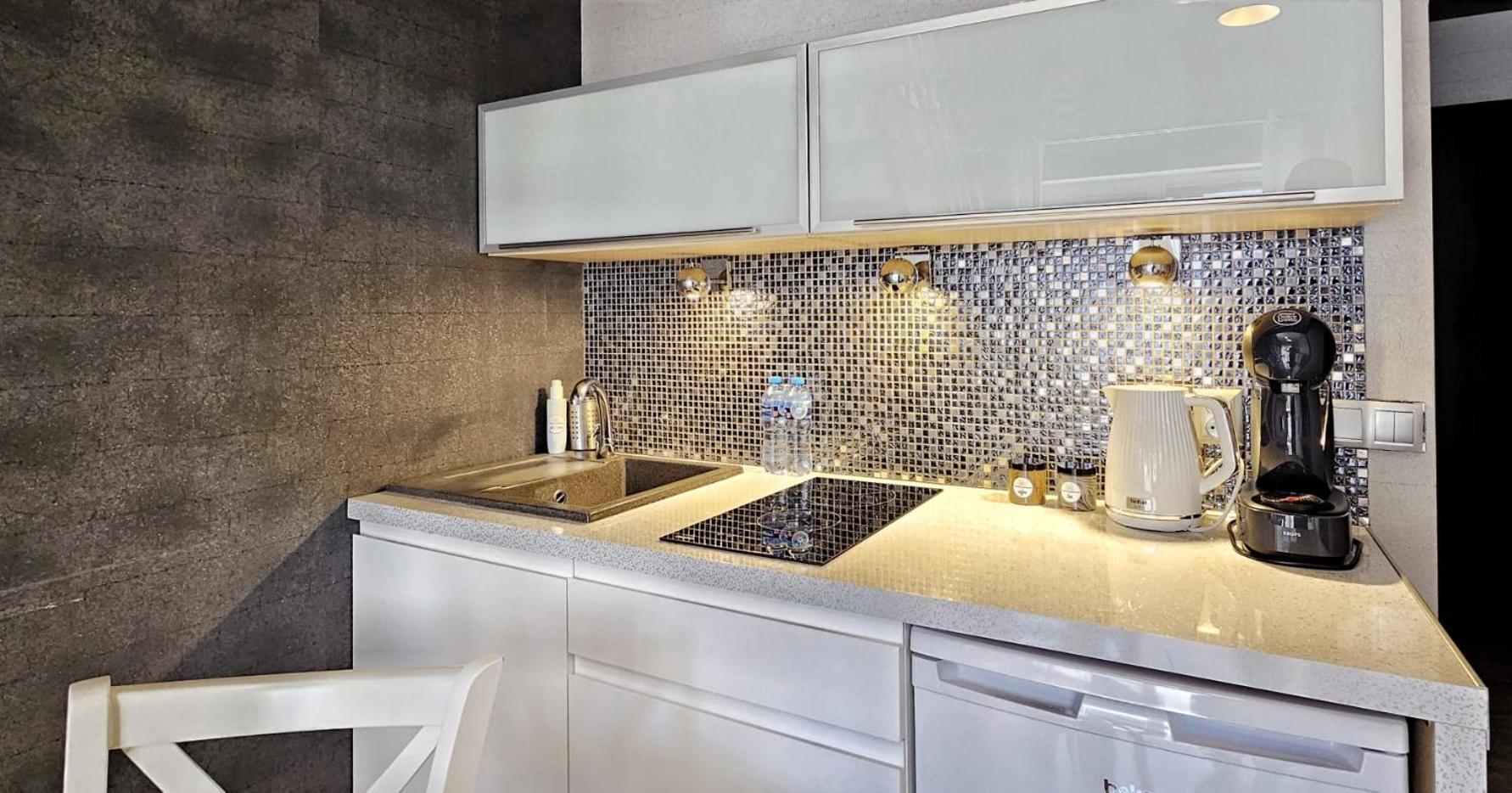 Holiday Home Slavia New 11 Z Antresola I Balkonem Przy Plazy ミエンジズドロイェ エクステリア 写真